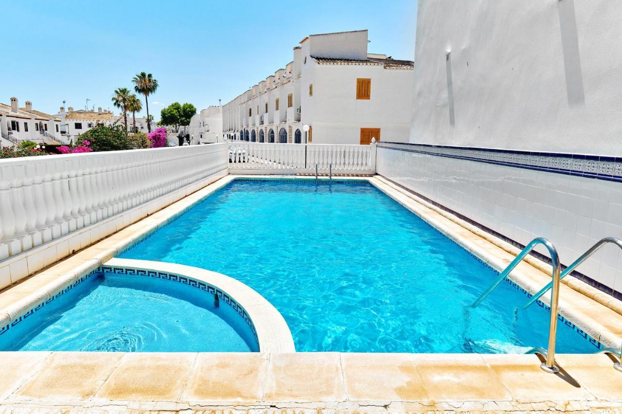 Espanhouse Sonia In La Zenia Playas De Orihuela Exterior photo